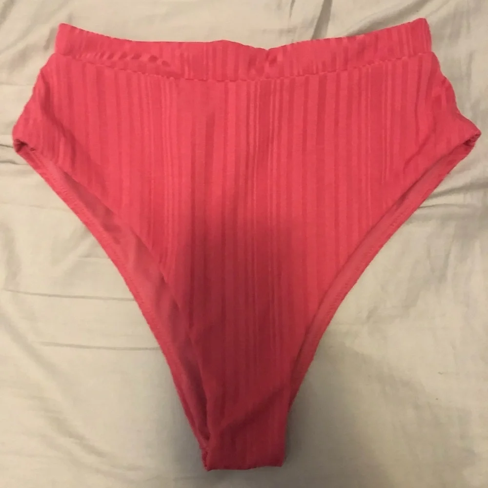 🌻Raisins Beach  High-Waist Bikini Bottom
